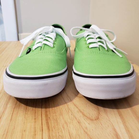 Van's Canvas Men's,  Size:11 - Picture 3 of 8